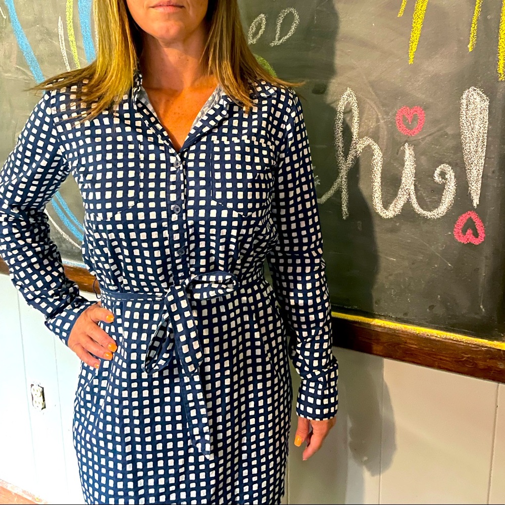 *5 for $25* red camel plaid shirt dress M